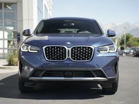 Used 2025 BMW X4 xDrive30i w/ Premium Package AWD/4WD image 8