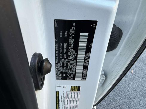 Used 2022 Lexus RX 450h AWD w/ Premium Package image 32