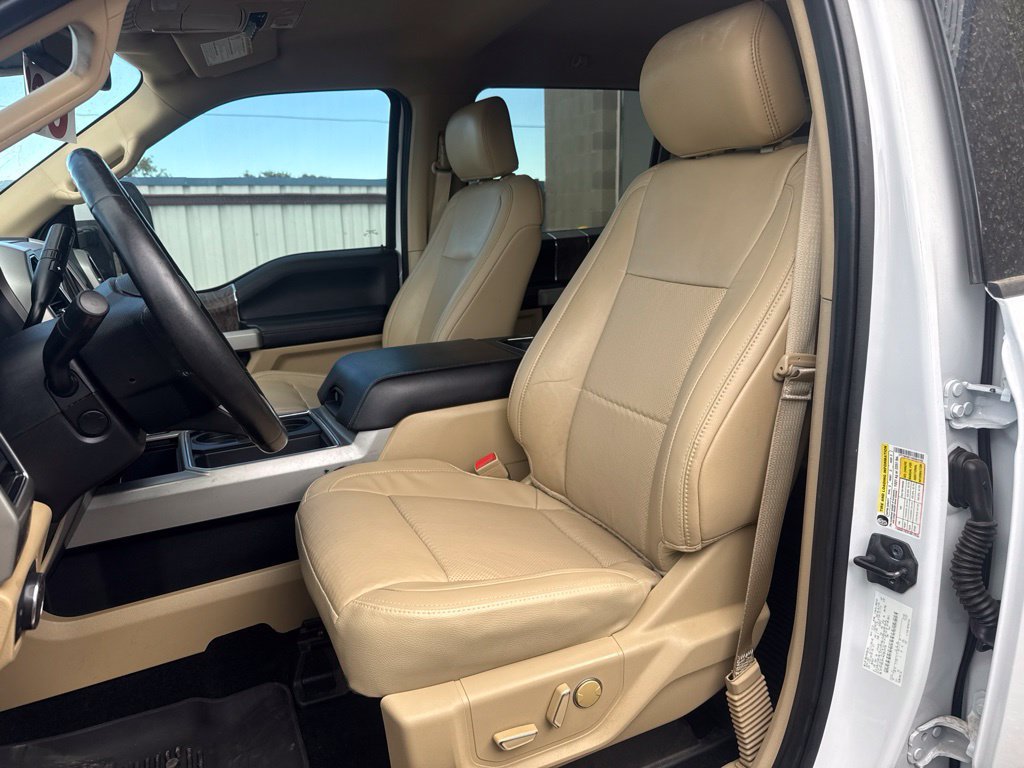 Used 2019 Ford F250 Lariat w/ Lariat Ultimate Package AWD/4WD image 14