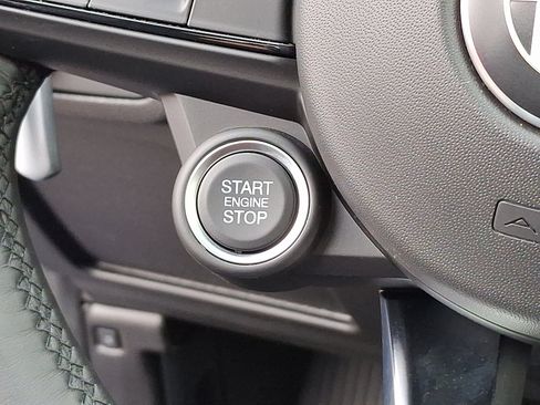 New 2025 Alfa Romeo Giulia AWD image 21