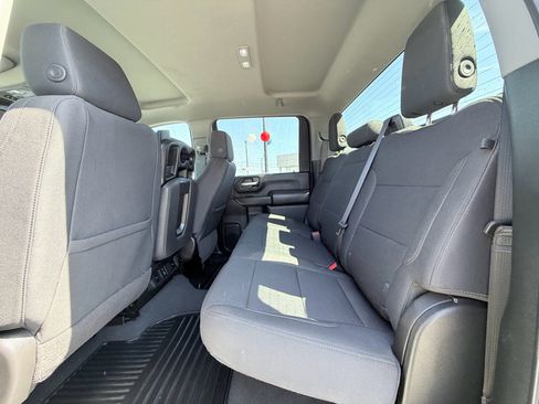 Used 2025 Chevrolet Silverado 2500 Custom w/ Custom Value Package image 25