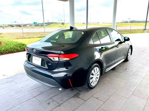 Used 2024 Toyota Corolla LE image 5