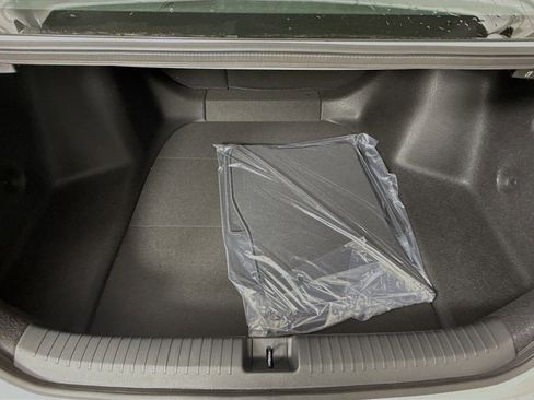 New 2025 Honda Accord SE image 32