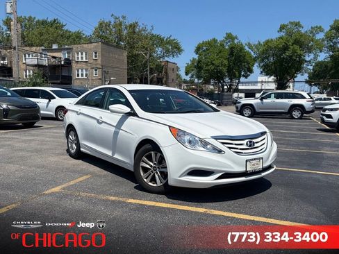 Used 2013 Hyundai Sonata GLS FWD image 1