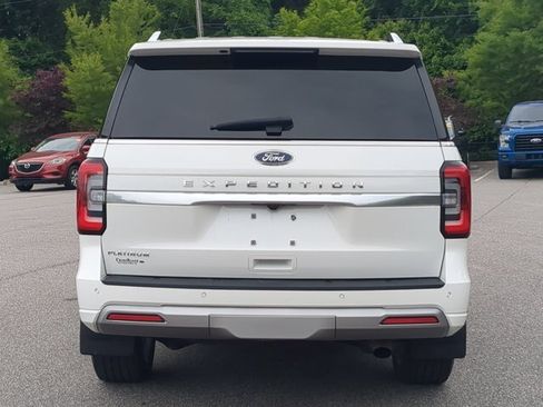 Certified 2023 Ford Expedition Platinum AWD/4WD image 5
