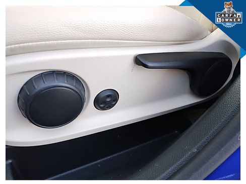 Used 2022 Mercedes-Benz GLB 250 4MATIC image 26