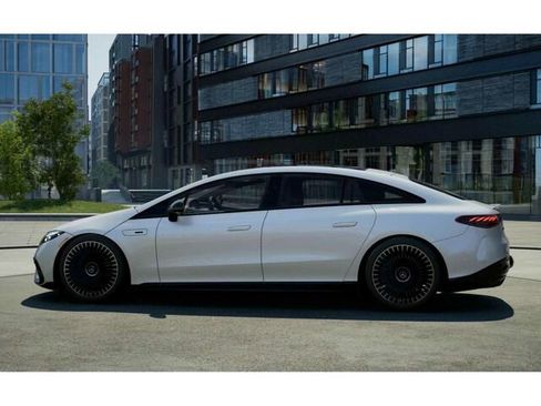 New 2025 Mercedes-Benz EQS AMG 4MATIC image 34