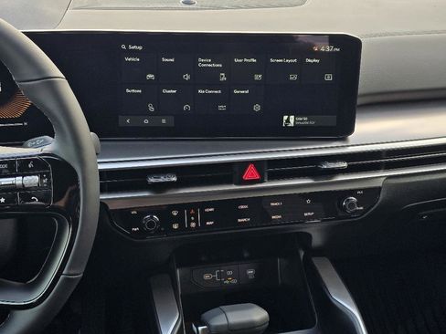 New 2026 Kia Sorento LX image 8