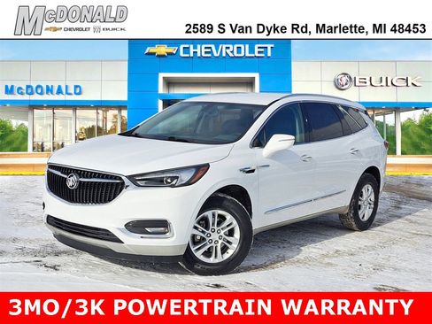 Used 2020 Buick Enclave Essence image 1