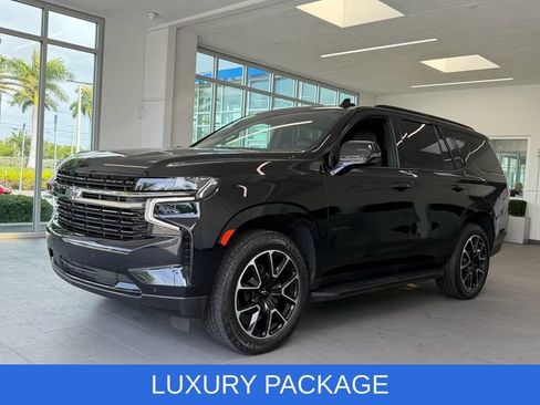 Used 2022 Chevrolet Tahoe RST w/ Luxury Package RWD image 3