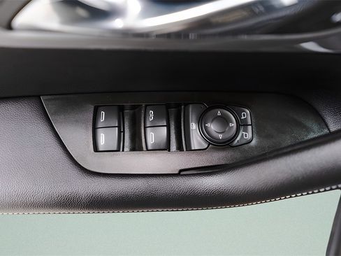 Used 2025 Chevrolet Blazer LT image 24