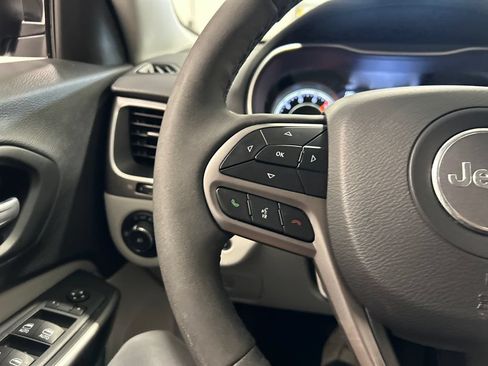 Used 2022 Jeep Cherokee Latitude Lux AWD/4WD image 20