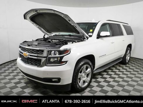 Used 2016 Chevrolet Suburban LT RWD image 36