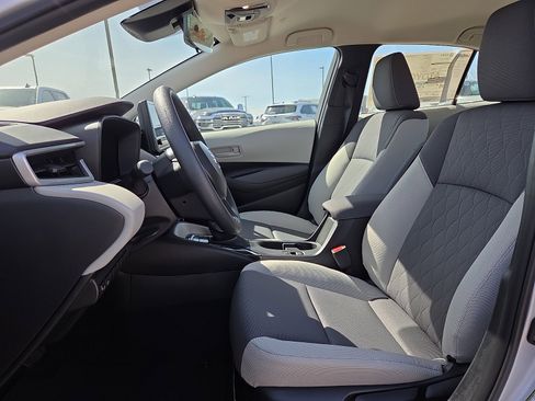 New 2026 Toyota Corolla LE image 9