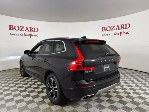 Used 2020 Volvo XC60 T5 Momentum FWD image 6