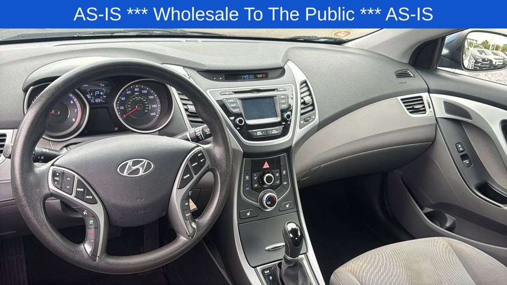 Used 2014 Hyundai Elantra SE w/ Option Group 02 FWD image 12