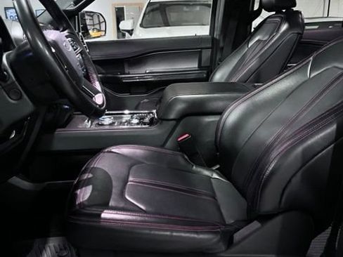 Used 2021 Ford Expedition Limited AWD/4WD image 12