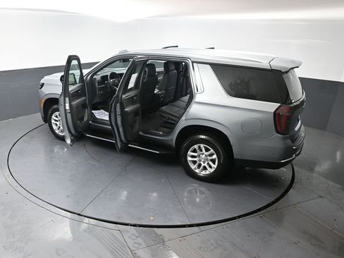 Used 2025 Chevrolet Tahoe LT image 61