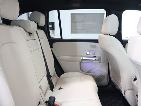 New 2026 Mercedes-Benz GLB 250 4MATIC image 24