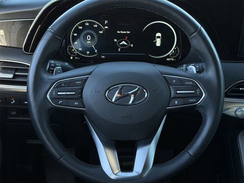 Used 2021 Hyundai Palisade Calligraphy image 13