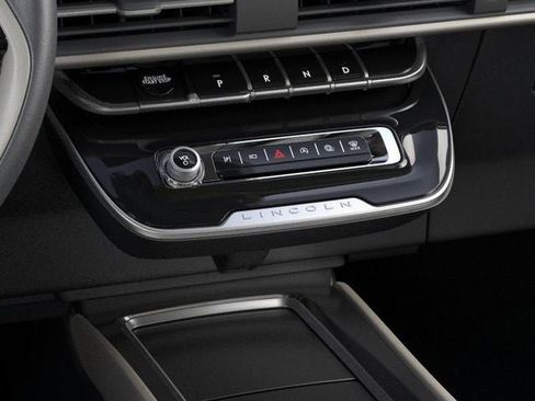 New 2026 Lincoln Corsair Reserve image 15