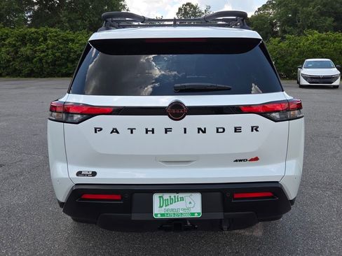 New 2026 Nissan Pathfinder Rock Creek AWD/4WD image 9