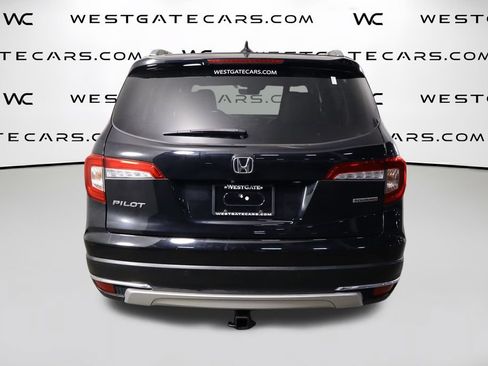 Used 2022 Honda Pilot Touring image 4
