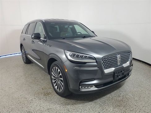 Used 2020 Lincoln Aviator Reserve w/ Elements Package Plus image 29