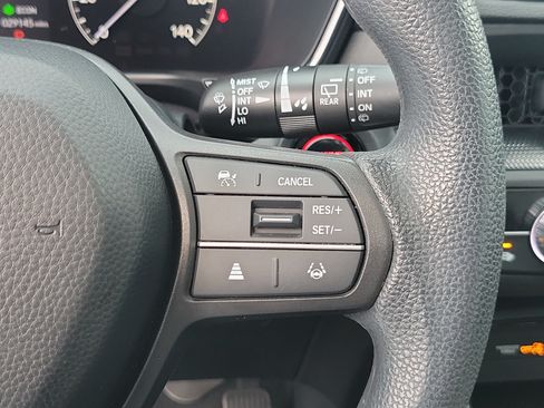 Used 2024 Honda CR-V EX image 25