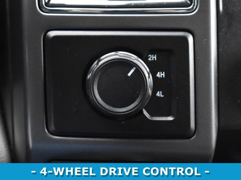 Used 2018 Ford F150 XLT w/ Trailer Tow Package image 18