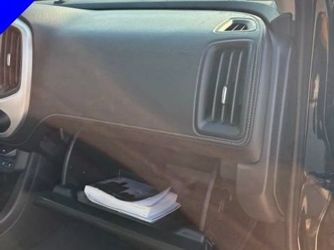 Used 2022 GMC Canyon Elevation w/ Elevation Premium Package AWD/4WD image 37