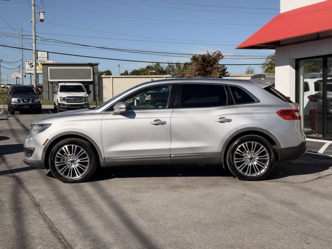 Used 2018 Lincoln MKX Reserve FWD image 3