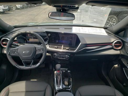 Used 2026 Chevrolet Trax RS w/ Driver Confidence Package FWD image 13