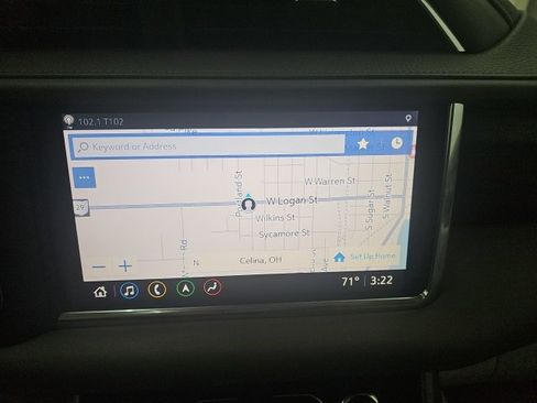 Used 2021 GMC Yukon Denali w/ Denali Premium Package image 5