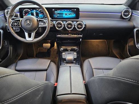 Used 2022 Mercedes-Benz A 220 image 13