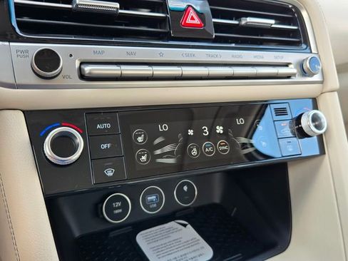 New 2026 Genesis G70 2.5T Prestige image 9