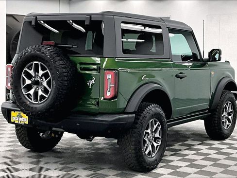 Used 2025 Ford Bronco Badlands AWD/4WD image 12