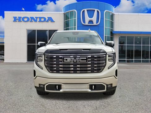 Used 2026 GMC Sierra 1500 Denali Ultimate AWD/4WD image 4