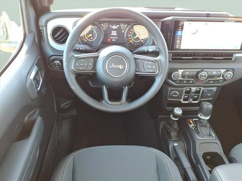 New 2026 Jeep Gladiator Sport image 15