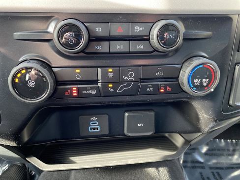 New 2026 Ford F250 XLT w/ XLT Premium Package image 9