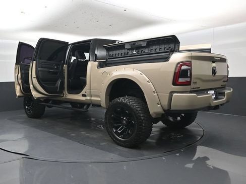 Used 2024 RAM 2500 Limited AWD/4WD image 58