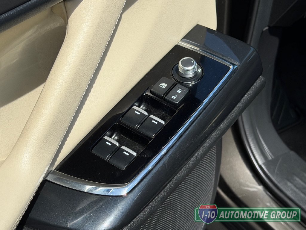 Used 2019 MAZDA CX-9 Touring AWD/4WD image 16