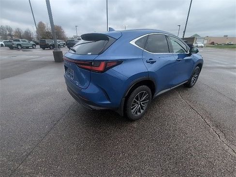 Certified 2025 Lexus NX 350 AWD image 3