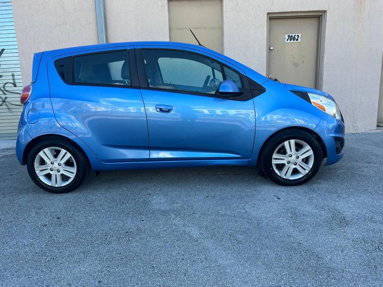 Used 2013 Chevrolet Spark LT FWD image 17