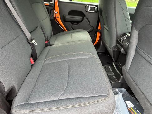 New 2025 Jeep Wrangler Unlimited Sport S 4xe w/ Convenience Group image 29