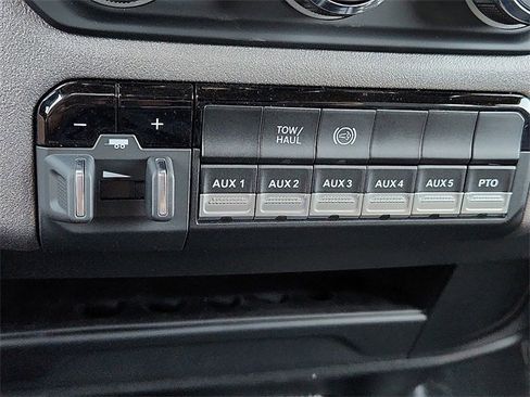 New 2024 RAM 5500 Tradesman image 10