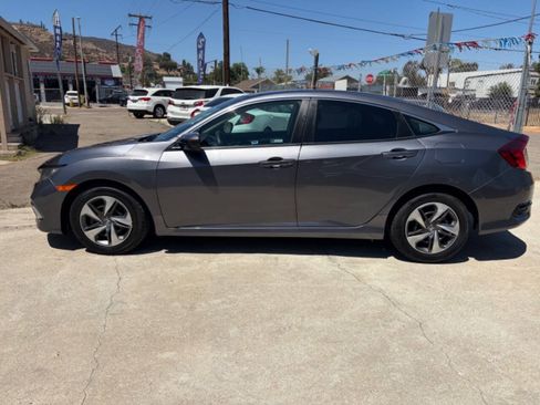 Used 2020 Honda Civic LX image 2