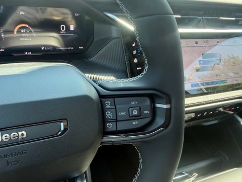 New 2026 Jeep Cherokee Overland w/ Advanced Pro Tech Group AWD/4WD image 19