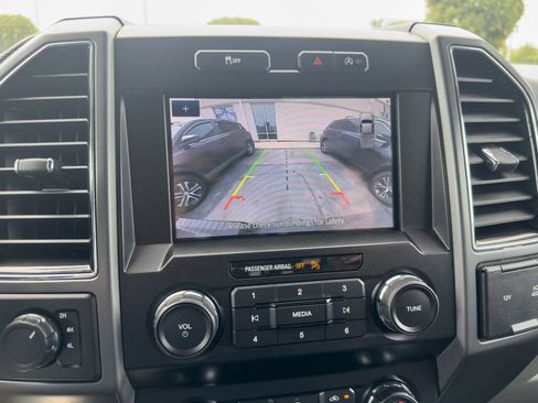 Used 2020 Ford F150 XLT w/ Equipment Group 302A Luxury AWD/4WD image 30