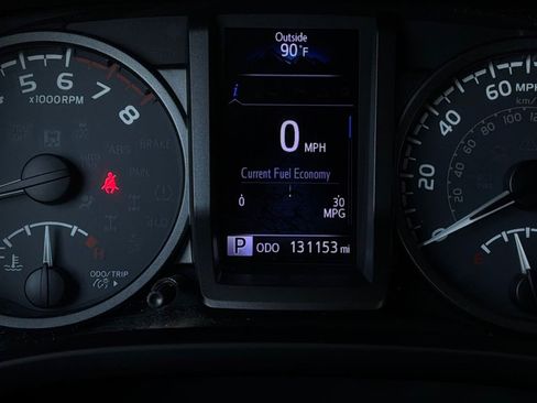 Used 2018 Toyota Tacoma TRD Off-Road AWD/4WD image 42